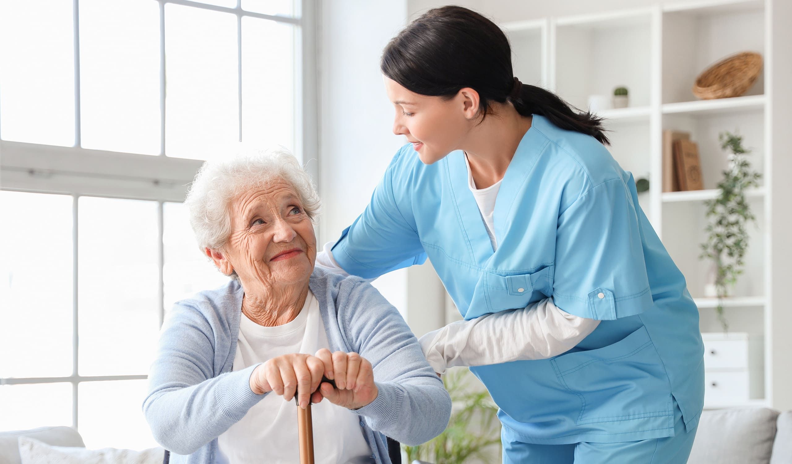 Auxiliaire de vie à Cannes, Le Cannet, La Bocca et Mandelieu - Lérins Services