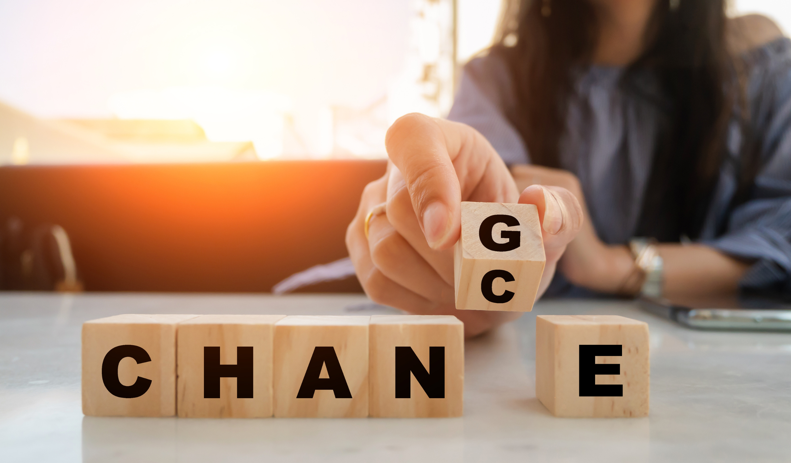 Illustration représentant le changement et la transformation dans les services d'aide à domicile.